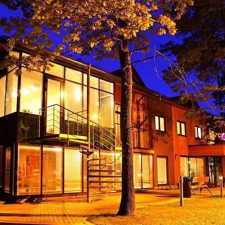 Sajutu Parka Hostelis Valmiera Exterior foto