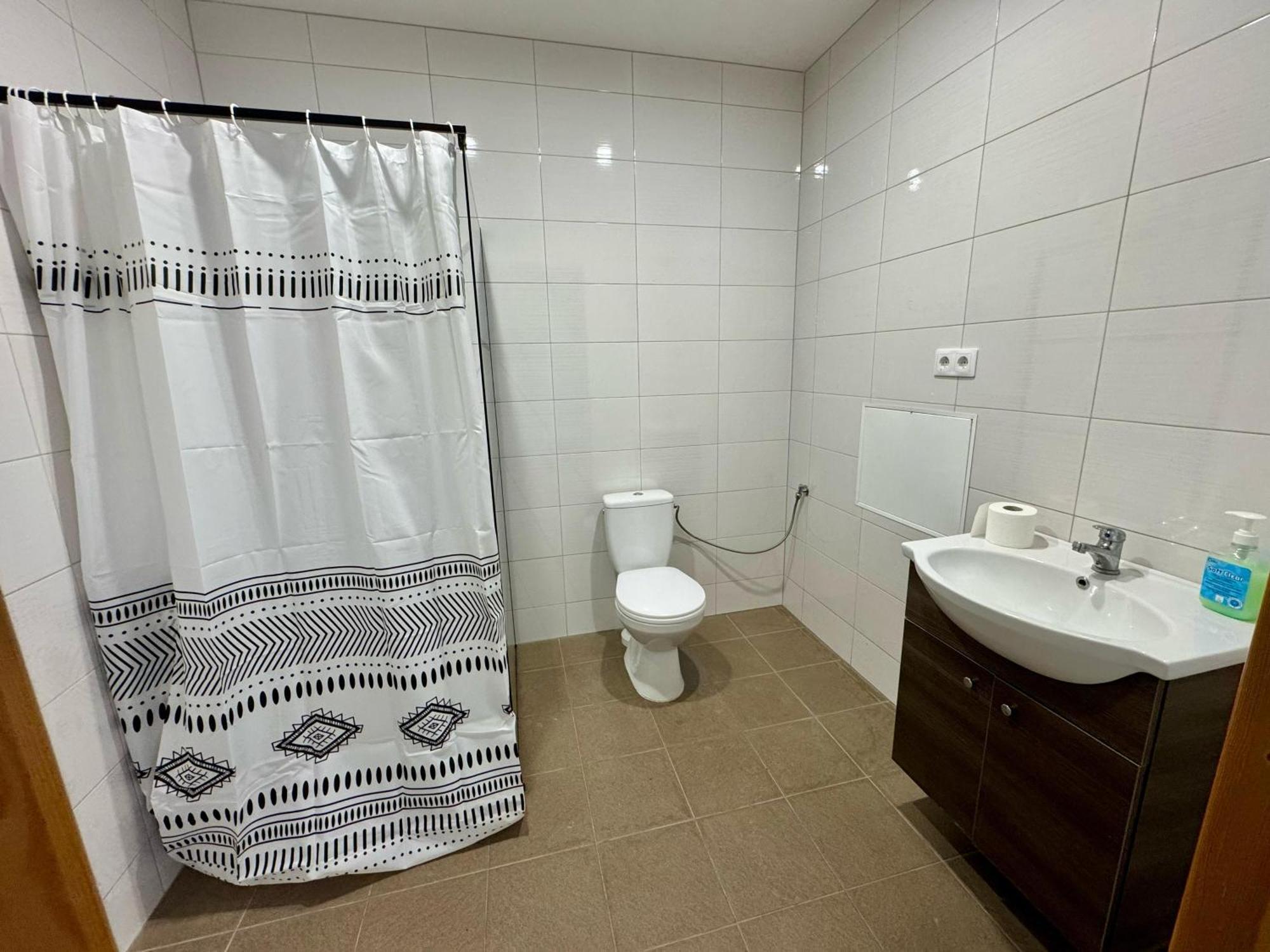 Sajutu Parka Hostelis Valmiera Exterior foto