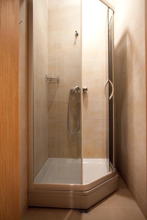 Sajutu Parka Hostelis Valmiera Habitación foto