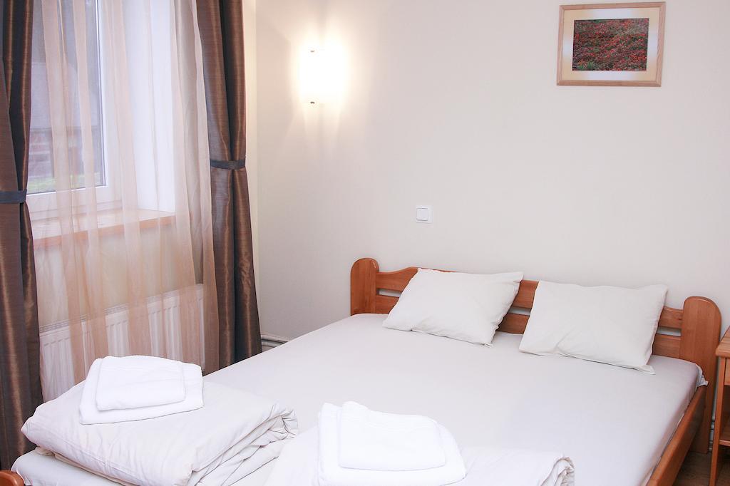 Sajutu Parka Hostelis Valmiera Habitación foto